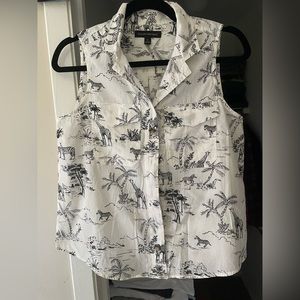 Banana Republic Button-Up Tank